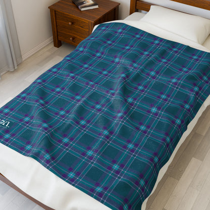 Clean Teal Plaid Velveteen Blanket